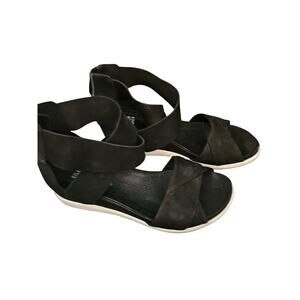 Eileen Fisher black suede ankle strap sandals sz 7 SH463
